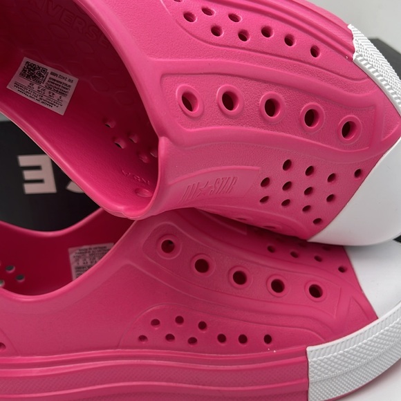 Converse WMNS CTAS PLAY LITE CX SLIP CHAOS FUCHSIA/CHAOS FUCHSIA Sneakers - Picture 14 of 16
